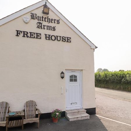 Butchers Arms Cottage Nercwys Экстерьер фото