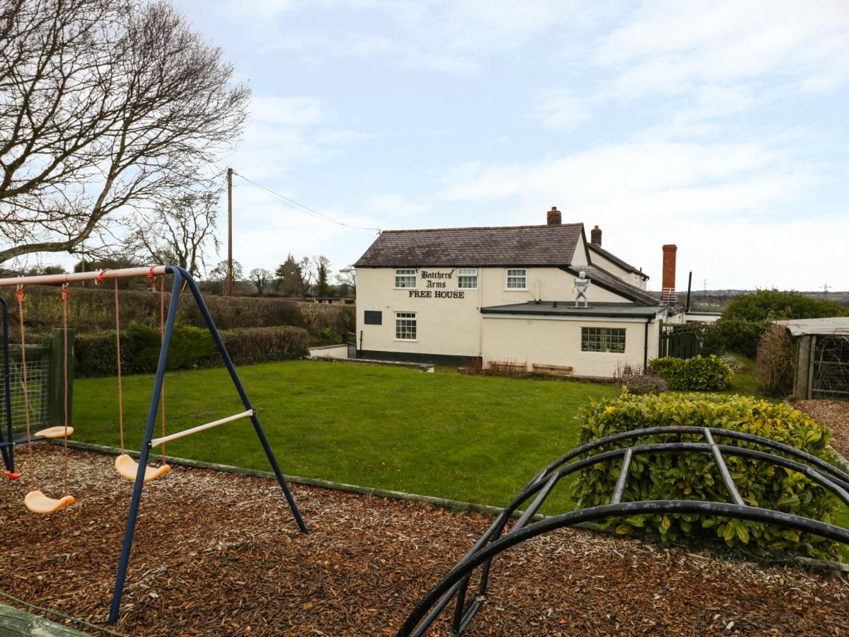 Butchers Arms Cottage Nercwys Экстерьер фото